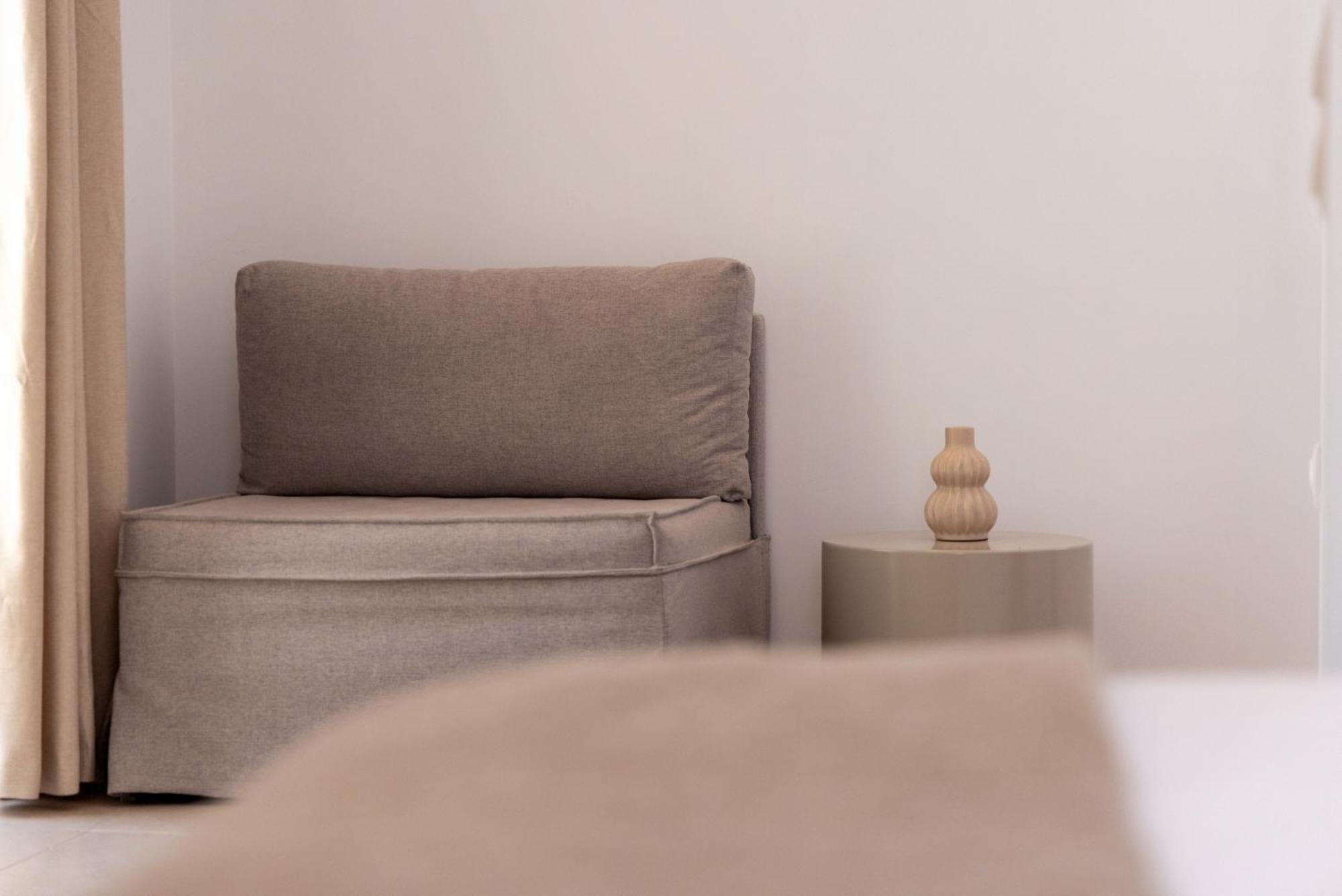 Alora Suites Tinos Phòng bức ảnh