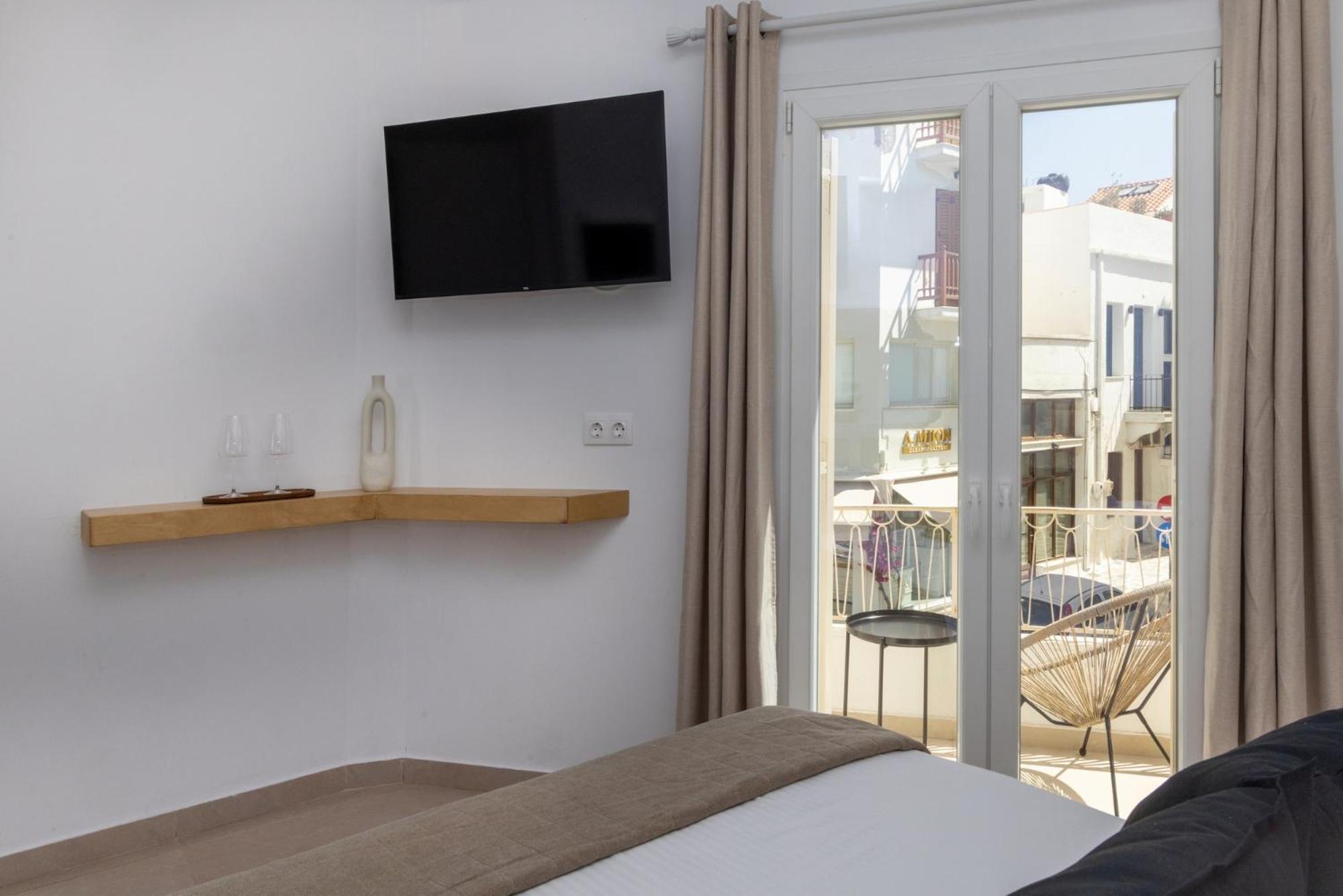 Alora Suites Tinos Phòng bức ảnh